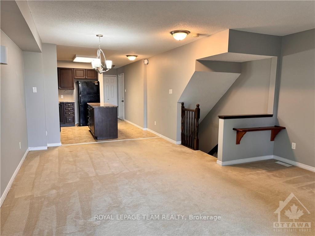 Photo 4 of 127 Keltie, Ottawa, Barrhaven - Longfields — HOMEH