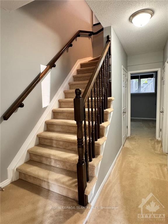 Photo 8 of 127 Keltie, Ottawa, Barrhaven - Longfields — HOMEH