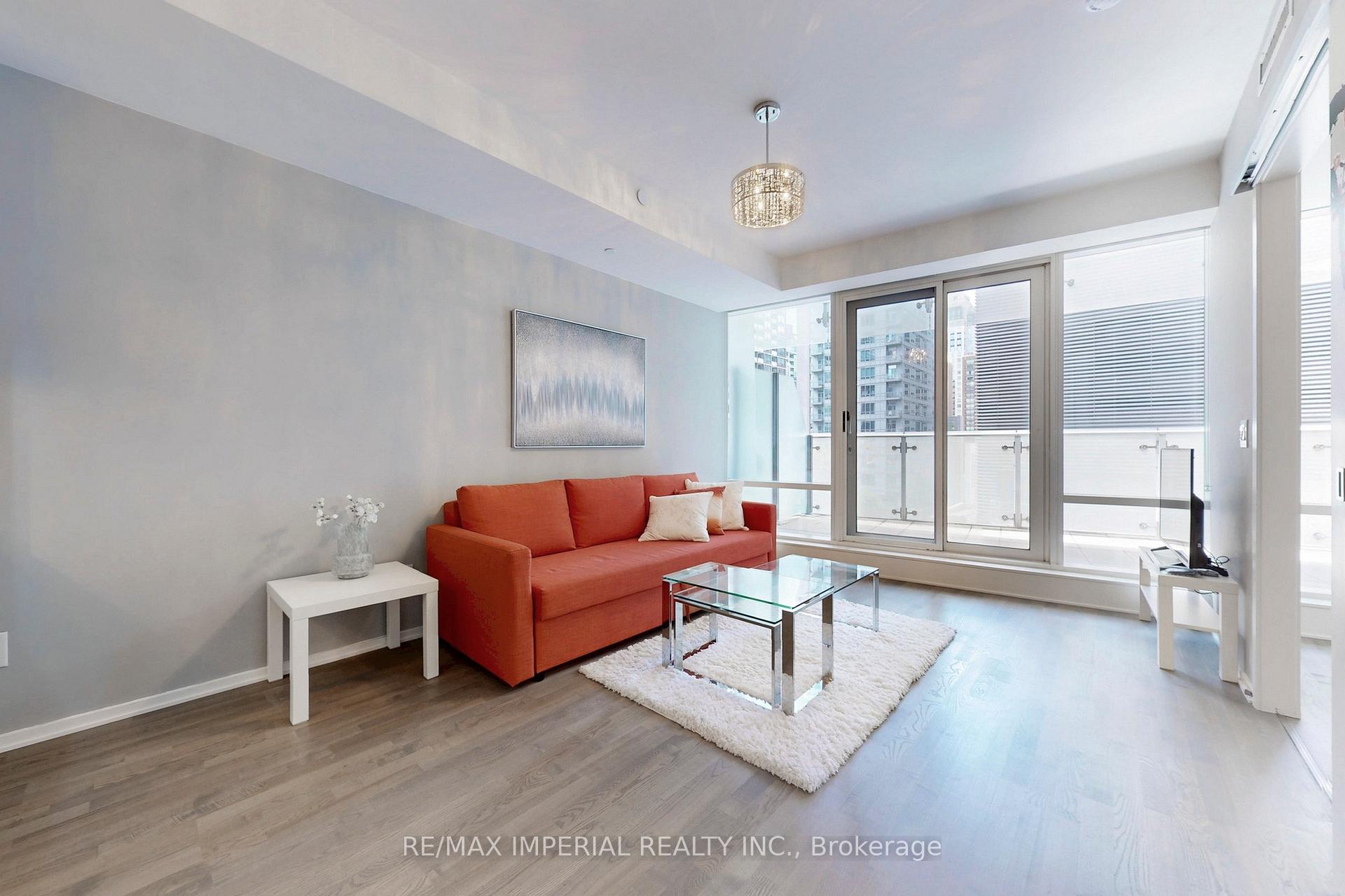Photo 16 of Unit 414, 1 Bloor Street E, Toronto, Church-Yonge Corridor — HOMEH