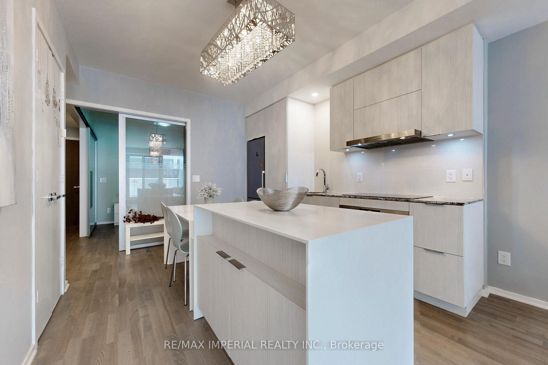 Photo 23 of Unit 414, 1 Bloor Street E, Toronto, Church-Yonge Corridor — HOMEH