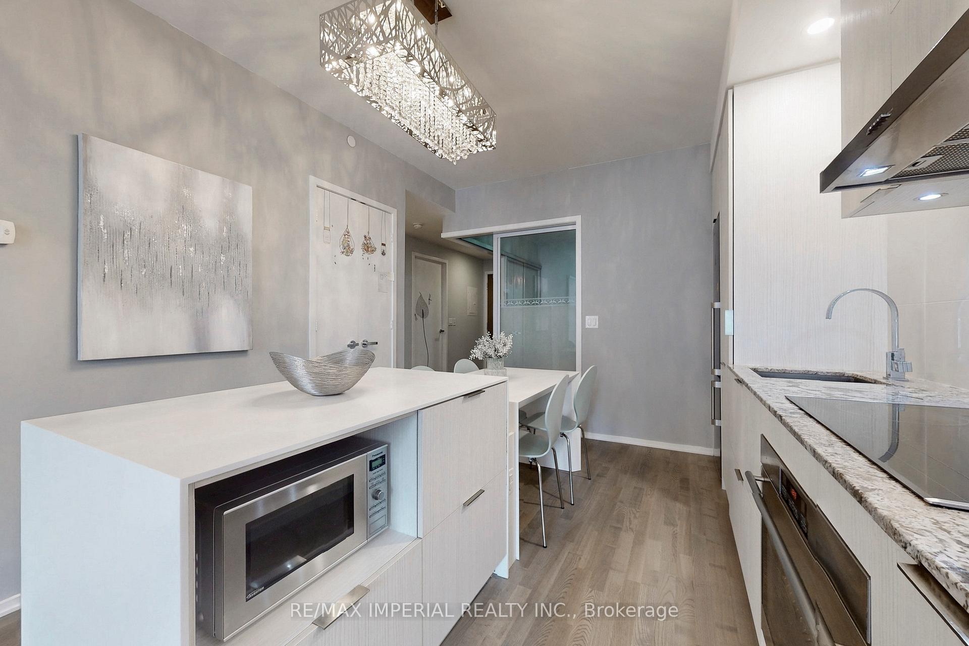 Photo 25 of Unit 414, 1 Bloor Street E, Toronto, Church-Yonge Corridor — HOMEH