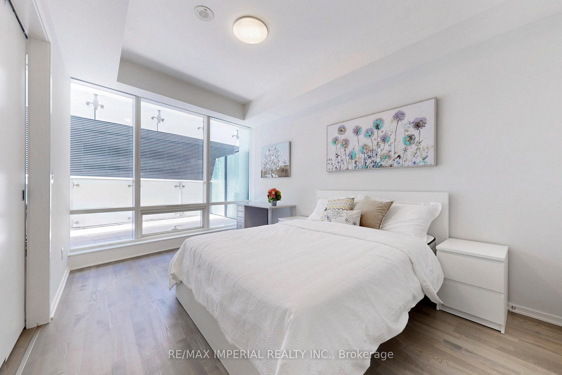Photo 27 of Unit 414, 1 Bloor Street E, Toronto, Church-Yonge Corridor — HOMEH