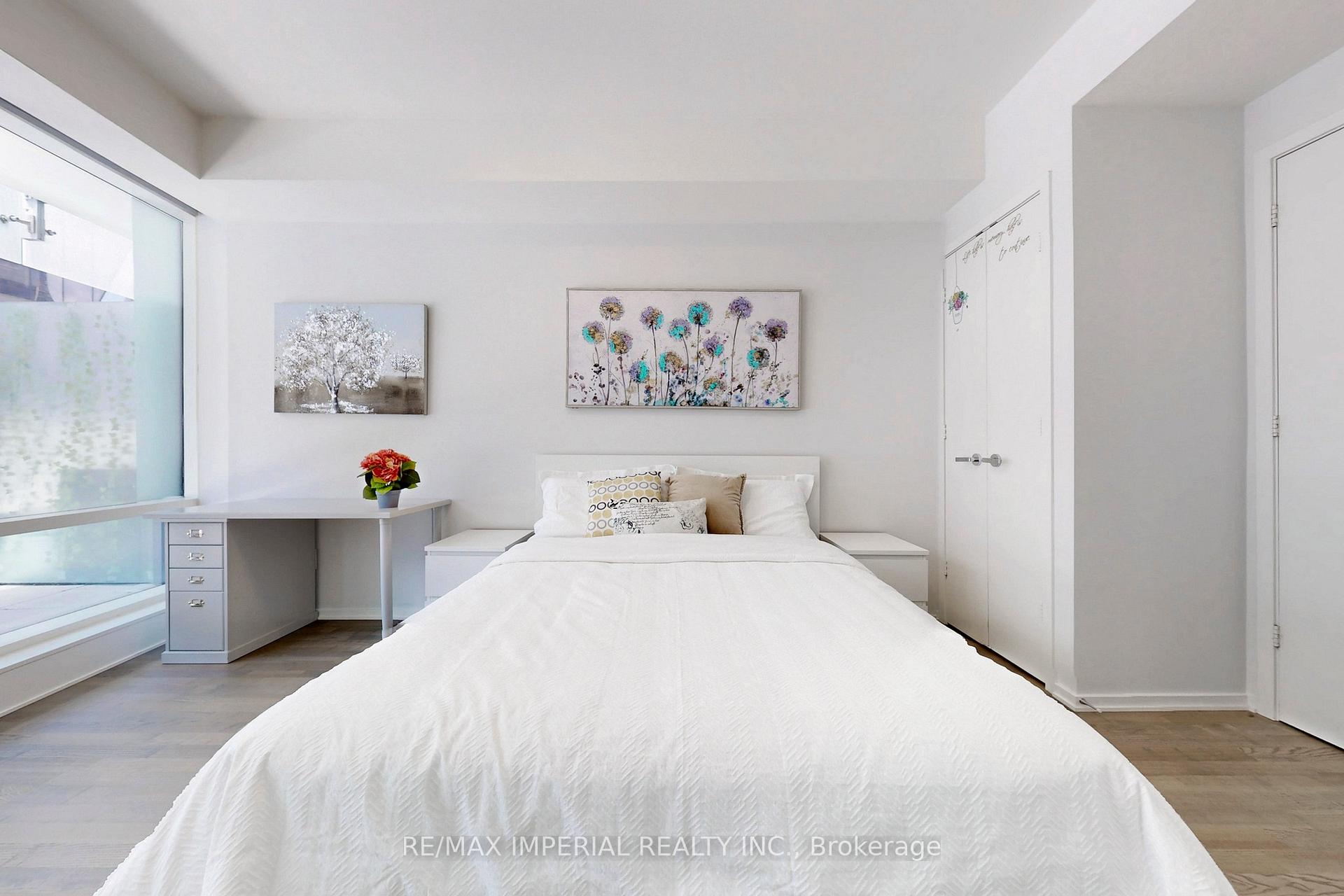 Photo 28 of Unit 414, 1 Bloor Street E, Toronto, Church-Yonge Corridor — HOMEH