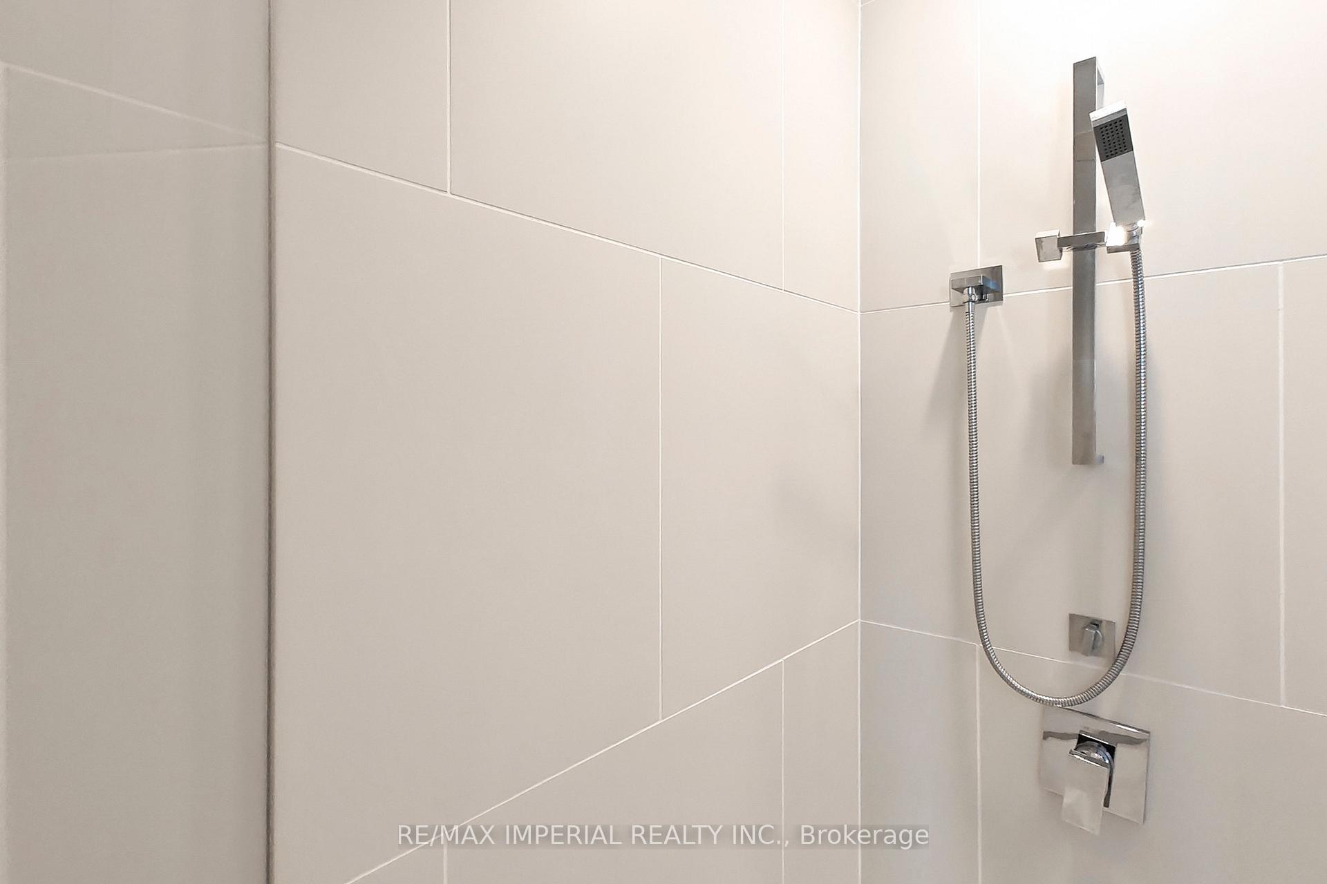 Photo 32 of Unit 414, 1 Bloor Street E, Toronto, Church-Yonge Corridor — HOMEH