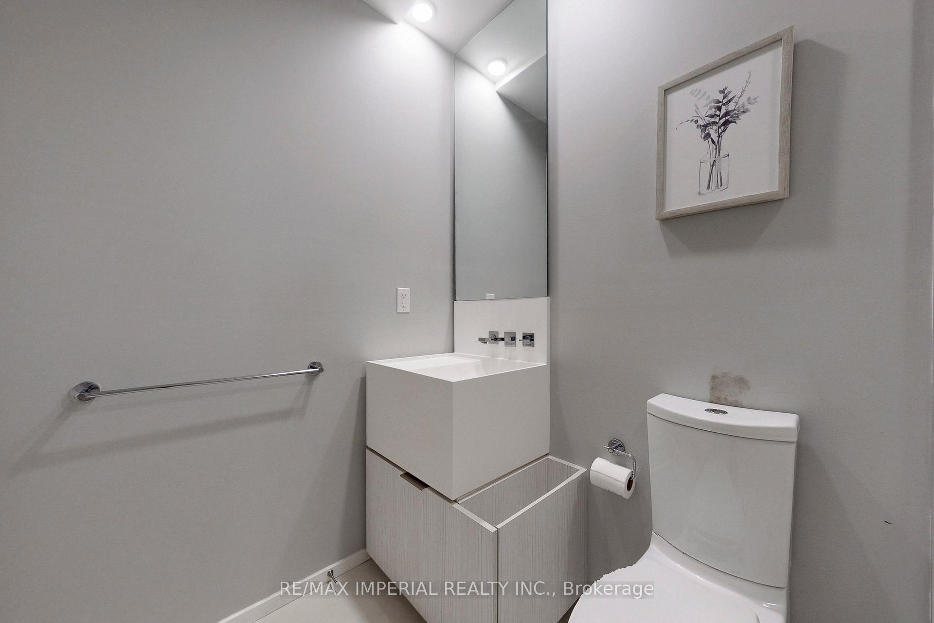 Photo 39 of Unit 414, 1 Bloor Street E, Toronto, Church-Yonge Corridor — HOMEH