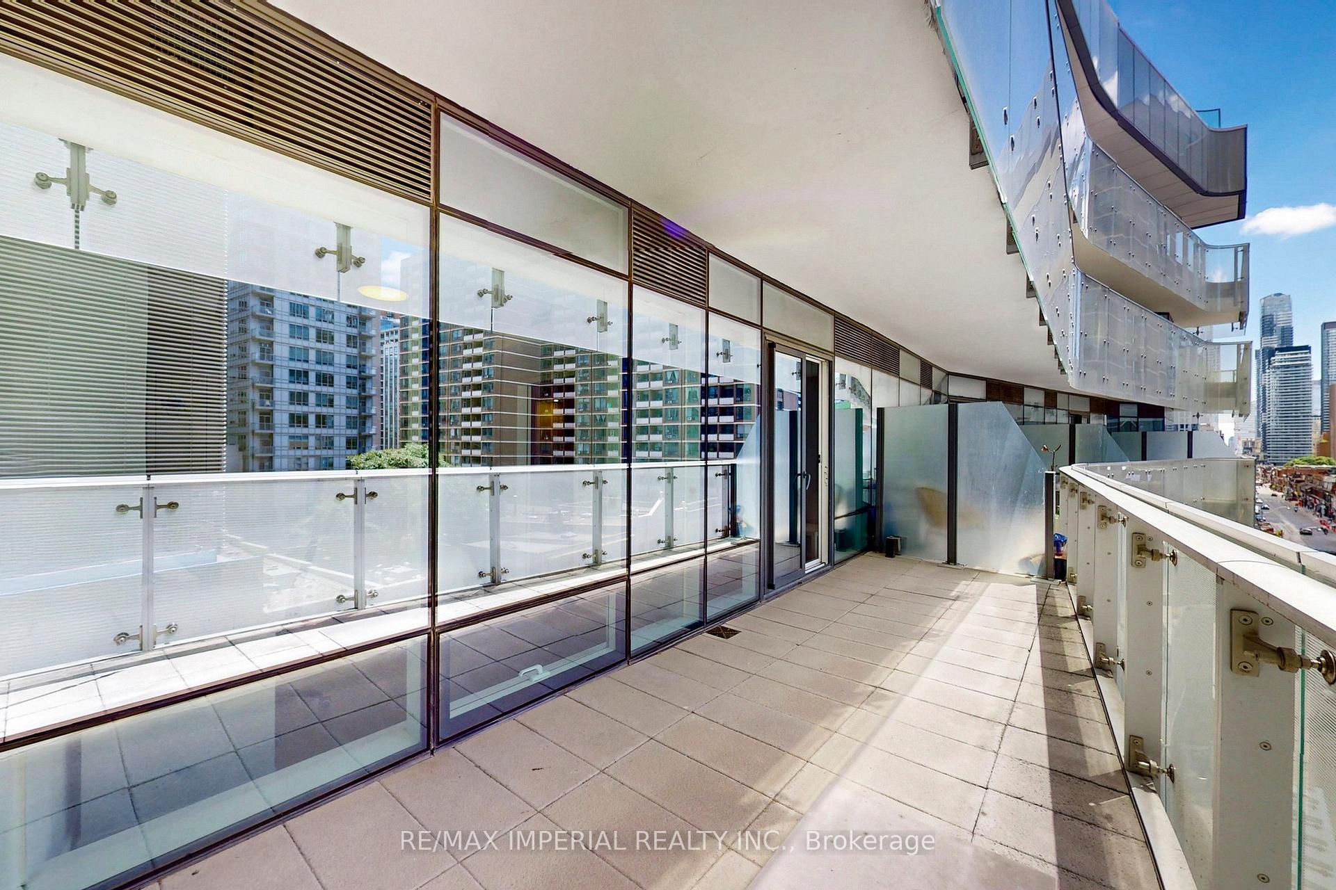 Photo 43 of Unit 414, 1 Bloor Street E, Toronto, Church-Yonge Corridor — HOMEH