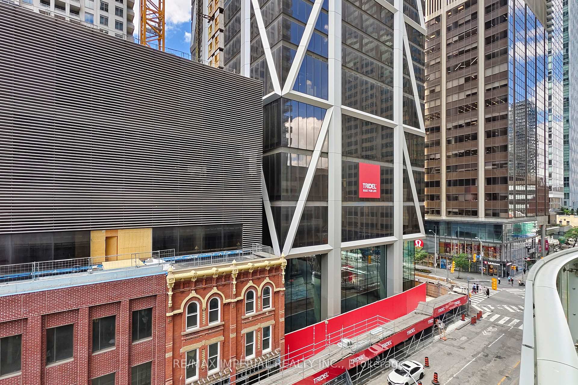 Photo 44 of Unit 414, 1 Bloor Street E, Toronto, Church-Yonge Corridor — HOMEH