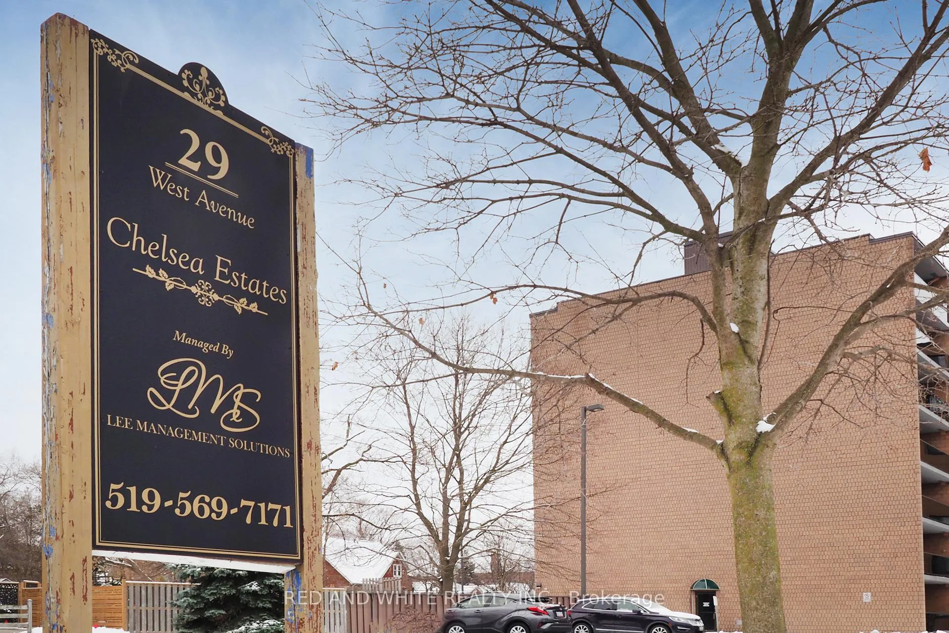 Photo 2 of Unit 403, 29 West Avenue W, Kitchener — HOMEH