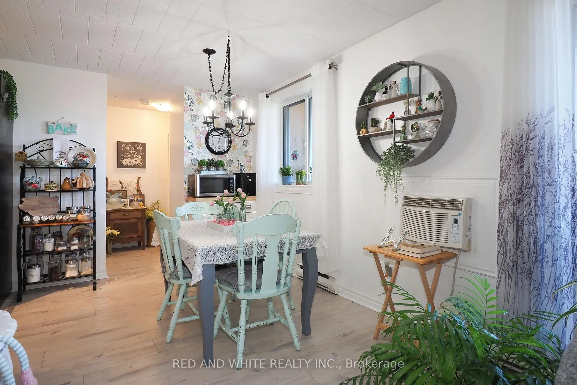 Photo 9 of Unit 403, 29 West Avenue W, Kitchener — HOMEH