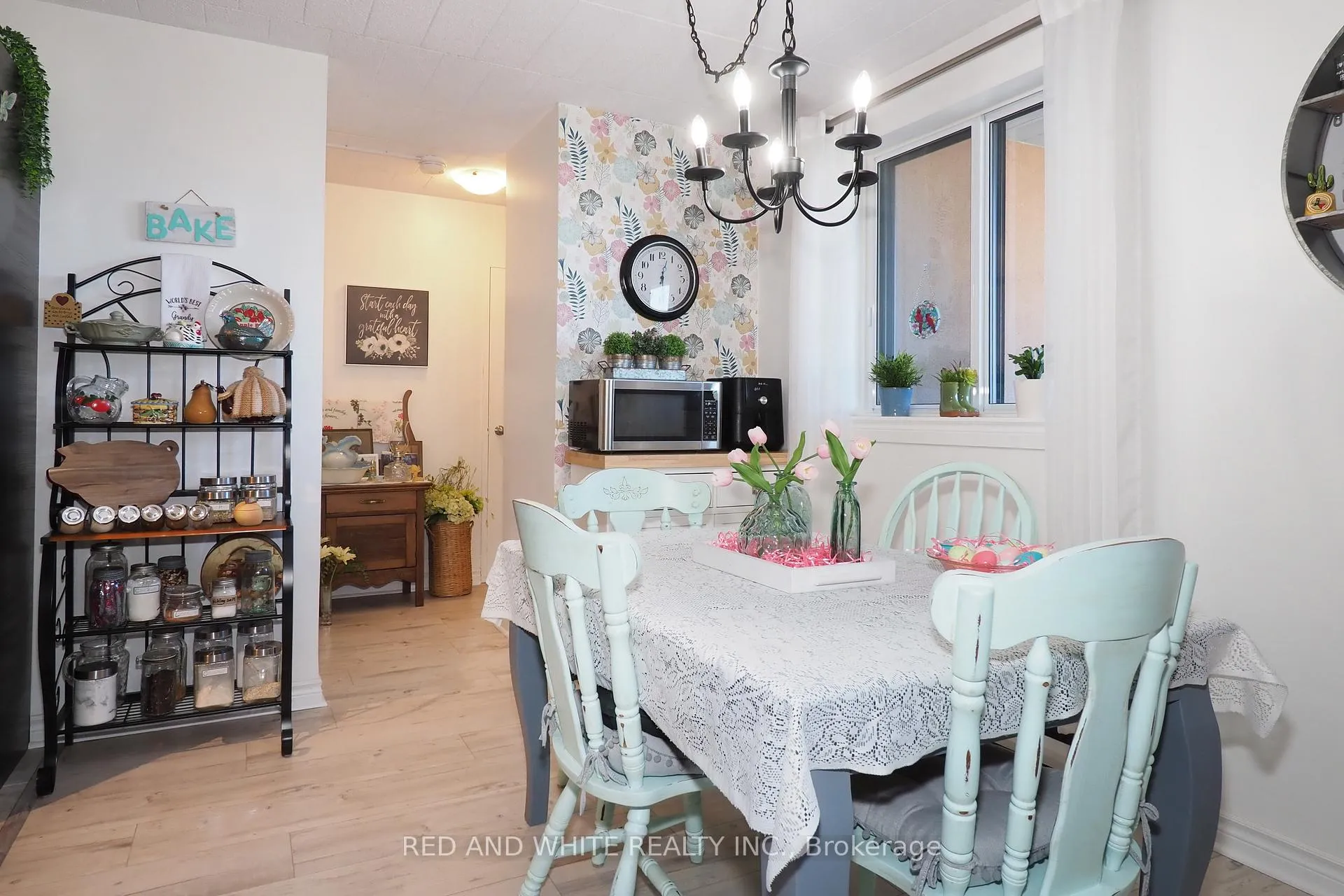 Photo 10 of Unit 403, 29 West Avenue W, Kitchener — HOMEH