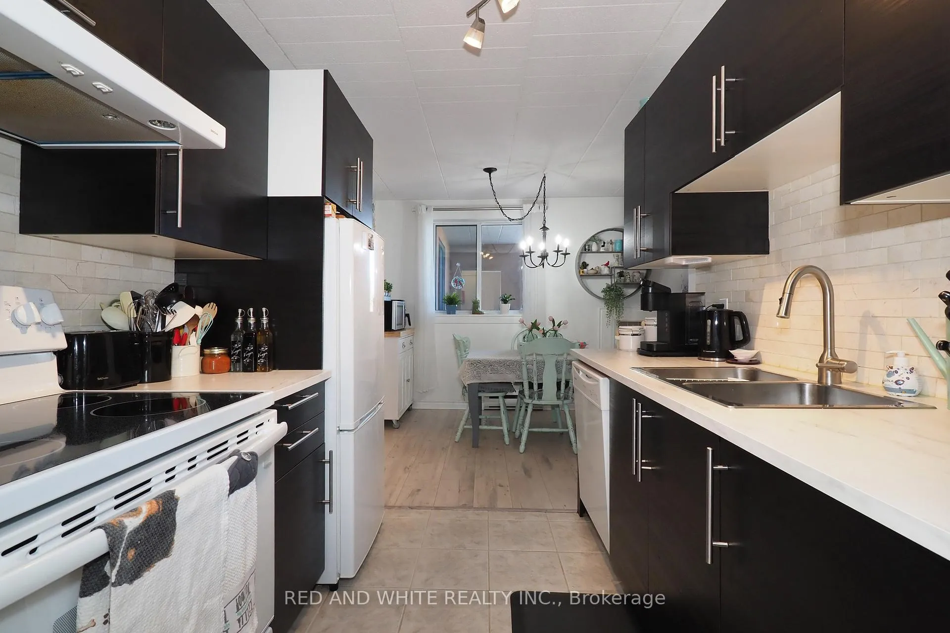 Photo 15 of Unit 403, 29 West Avenue W, Kitchener — HOMEH