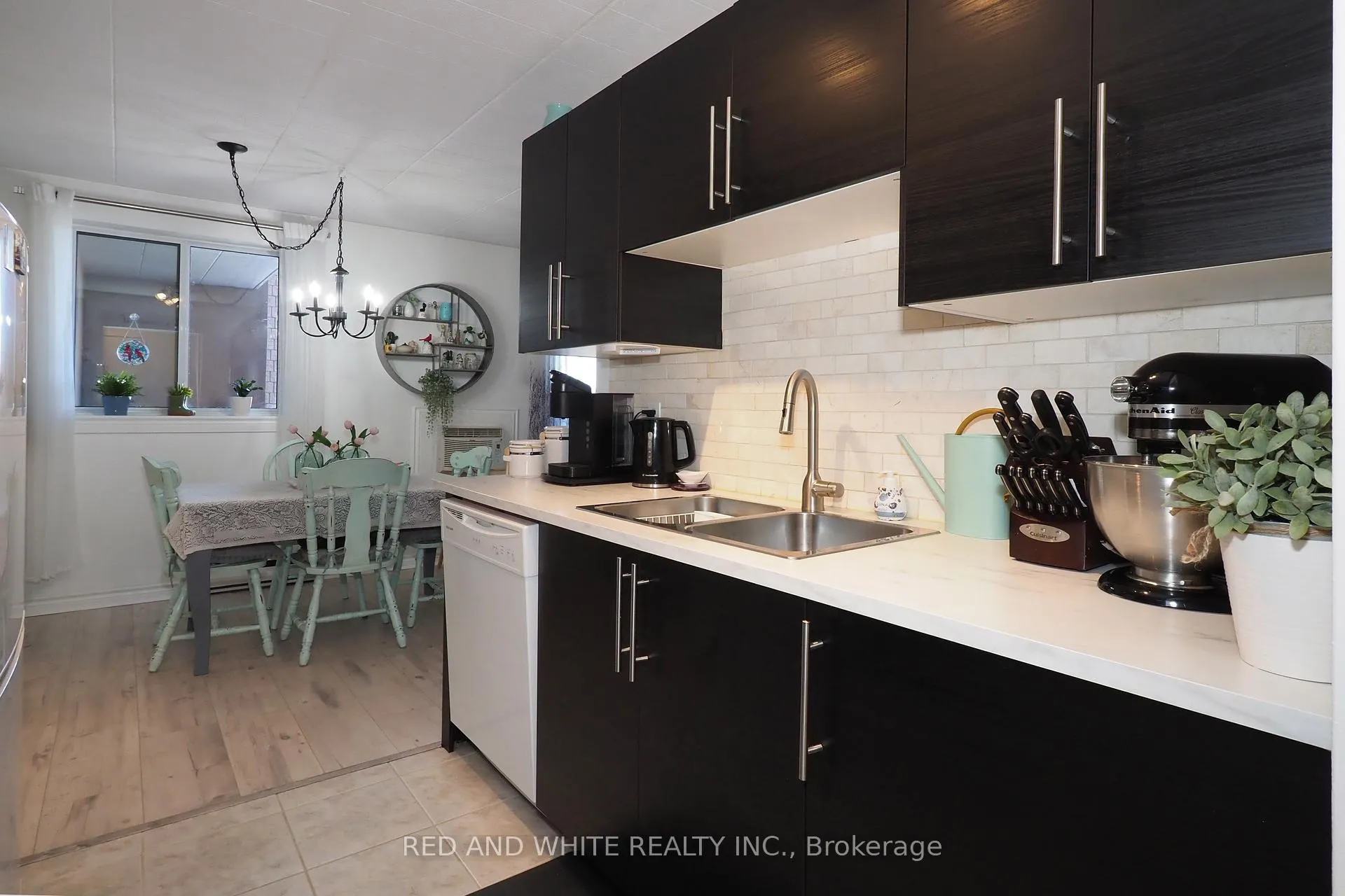 Photo 16 of Unit 403, 29 West Avenue W, Kitchener — HOMEH