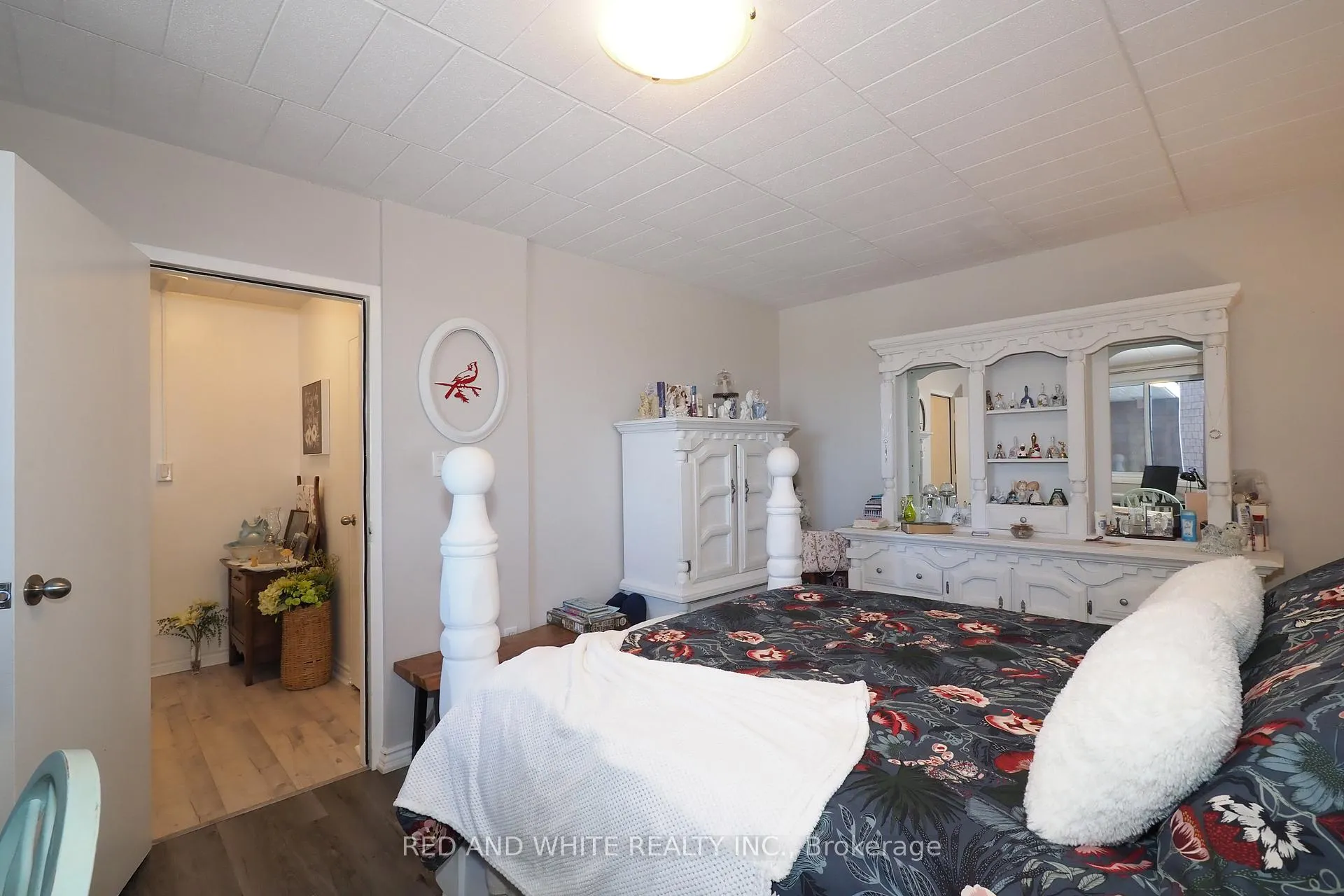 Photo 18 of Unit 403, 29 West Avenue W, Kitchener — HOMEH