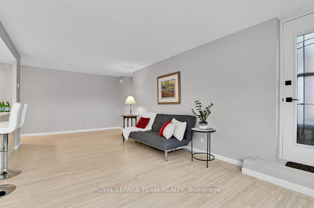 Photo 14 of Unit 401, 265 Poulin Avenue, Ottawa, Britannia — HOMEH
