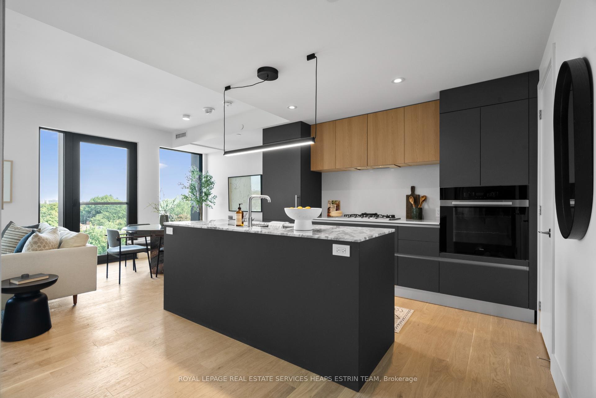 Photo 4 of Unit 604, 1414 Bayview Avenue, Toronto, Mount Pleasant East — HOMEH