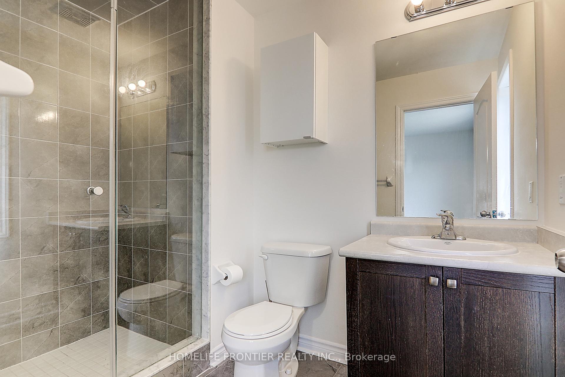 Photo 24 of 53 Ferris Square, Clarington, Courtice — HOMEH