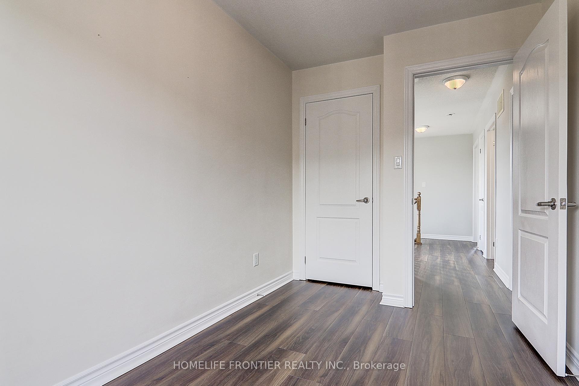 Photo 26 of 53 Ferris Square, Clarington, Courtice — HOMEH