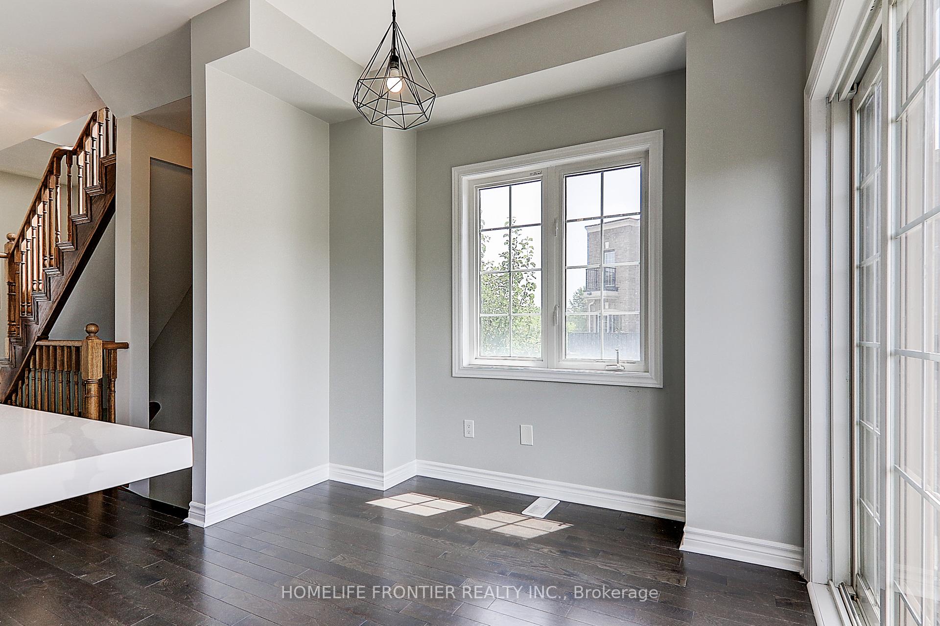 Photo 42 of 53 Ferris Square, Clarington, Courtice — HOMEH