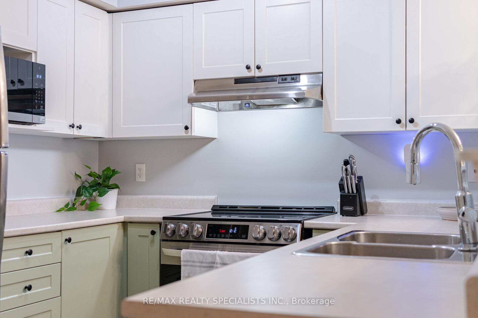 Photo 9 of Unit 214, 1450 Main Street E, Milton, Dempsey — HOMEH