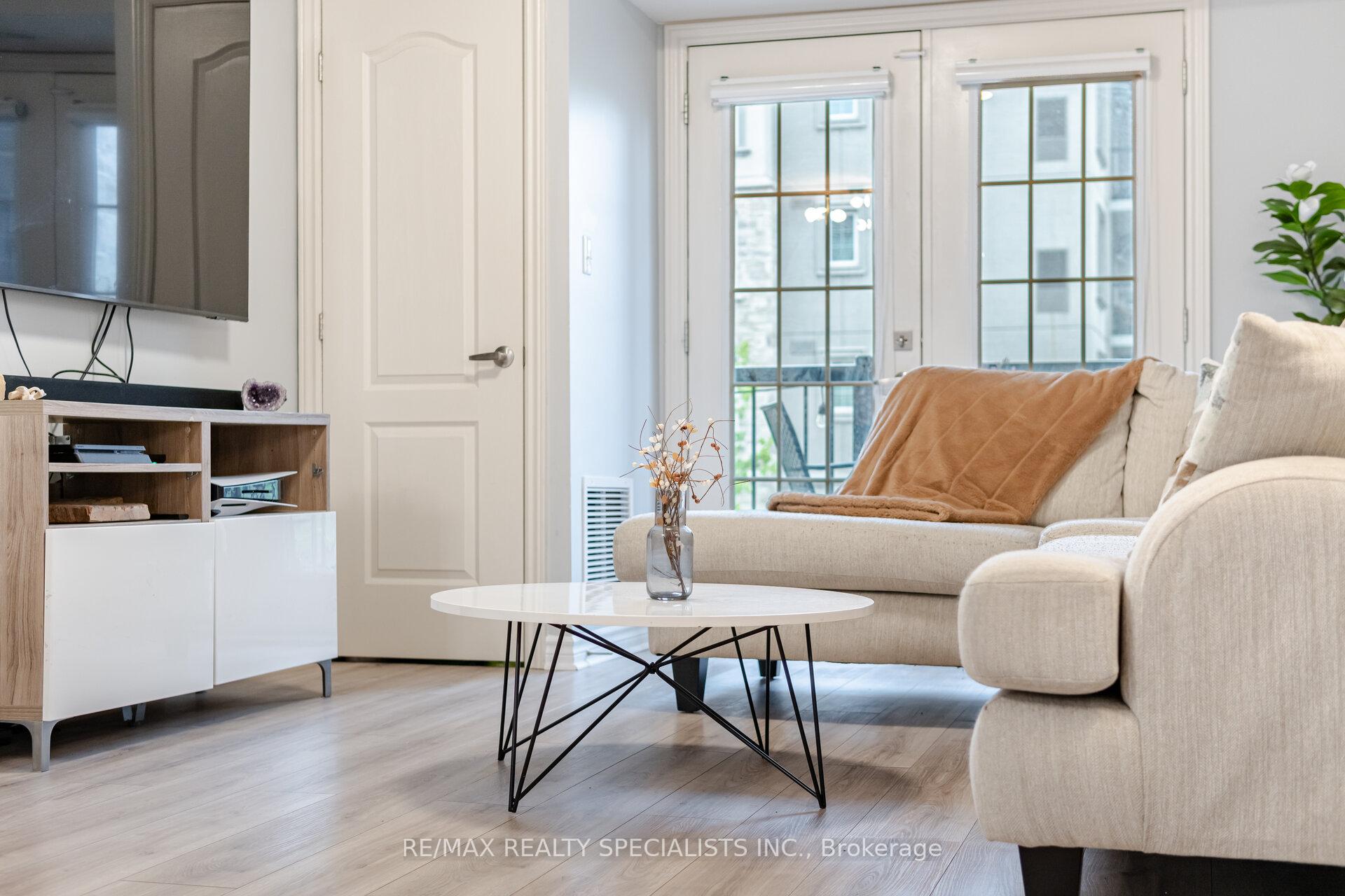 Photo 4 of Unit 214, 1450 Main Street E, Milton, Dempsey — HOMEH