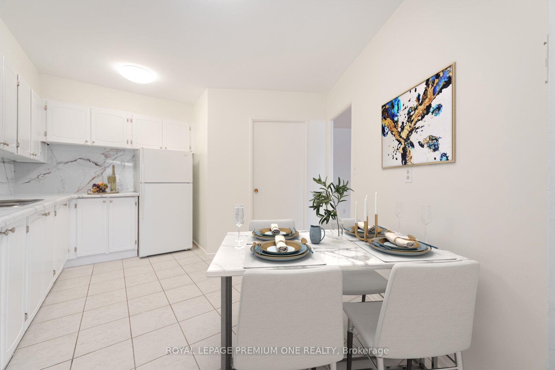 Photo 3 of Unit 210, 5 Vicora Linkway, Toronto, Flemingdon Park — HOMEH