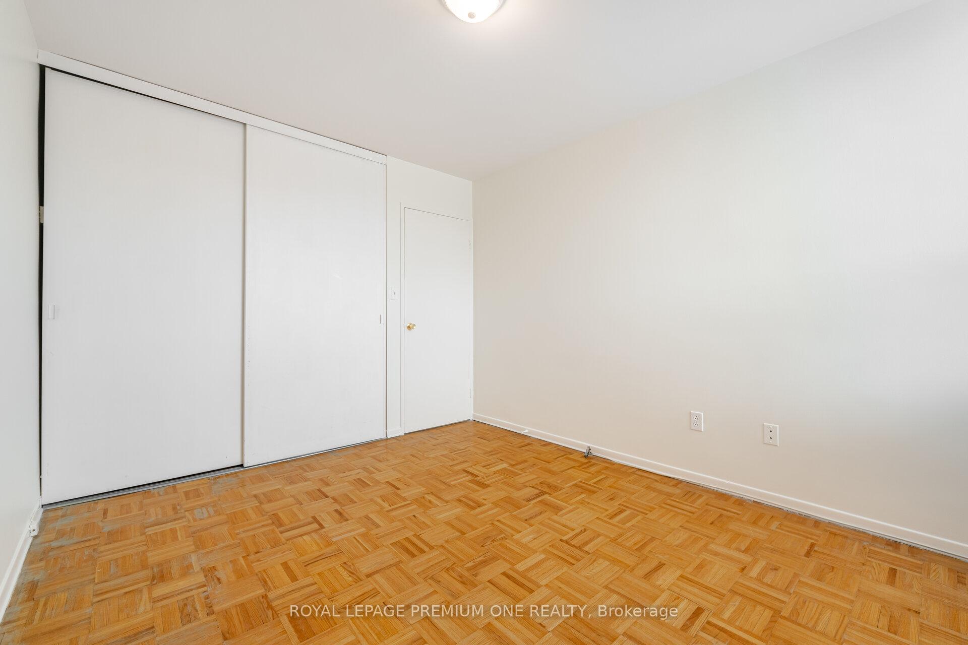 Photo 20 of Unit 210, 5 Vicora Linkway, Toronto, Flemingdon Park — HOMEH