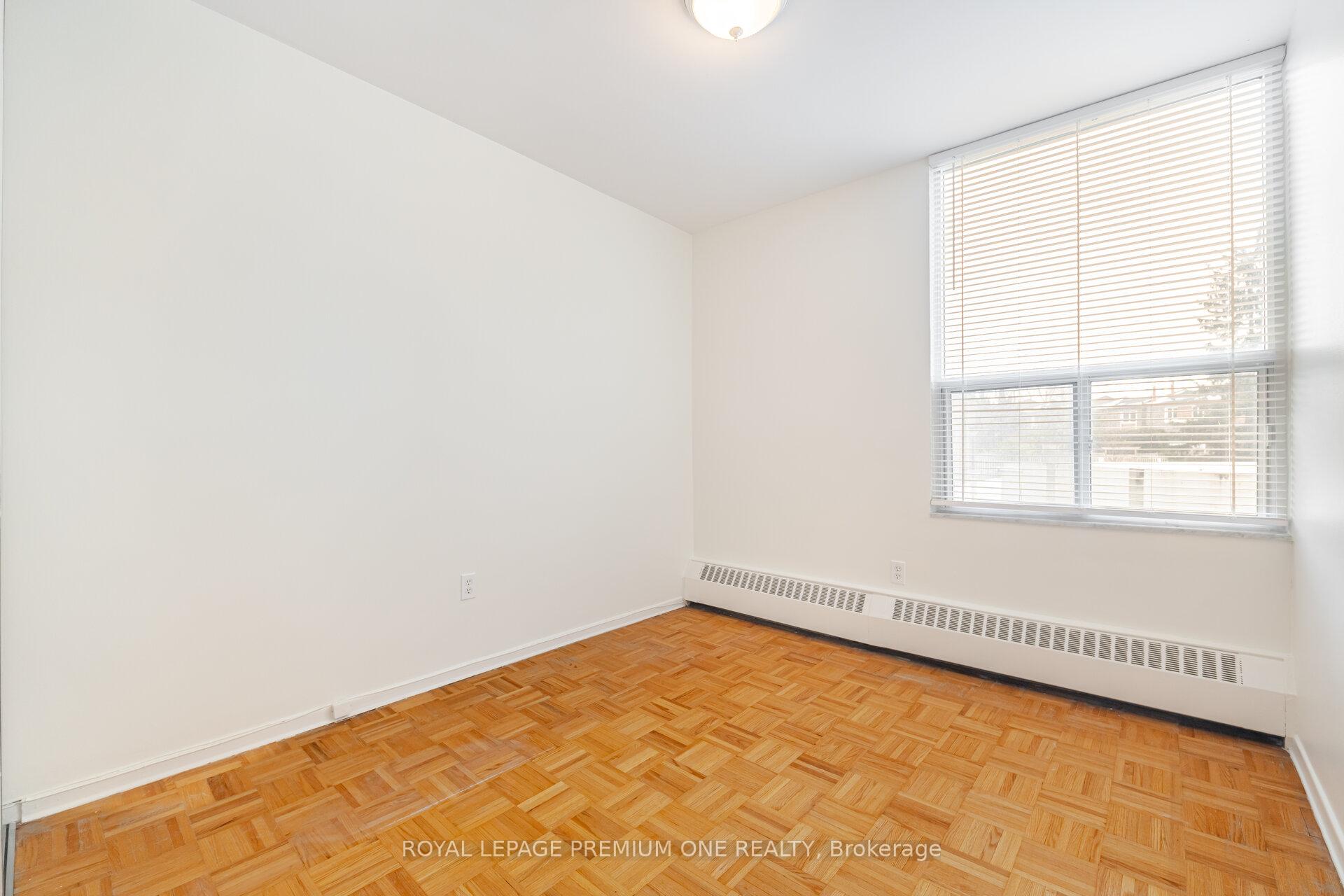 Photo 21 of Unit 210, 5 Vicora Linkway, Toronto, Flemingdon Park — HOMEH