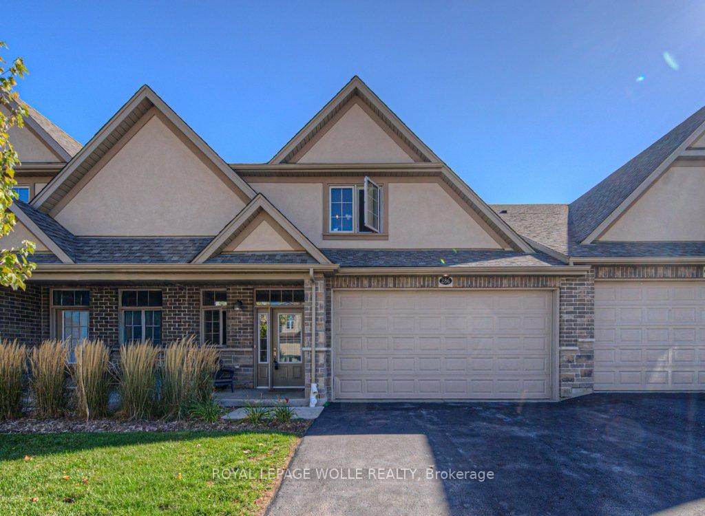 Photo 2 of 286 Tall Grass Crescent, Kitchener — HOMEH