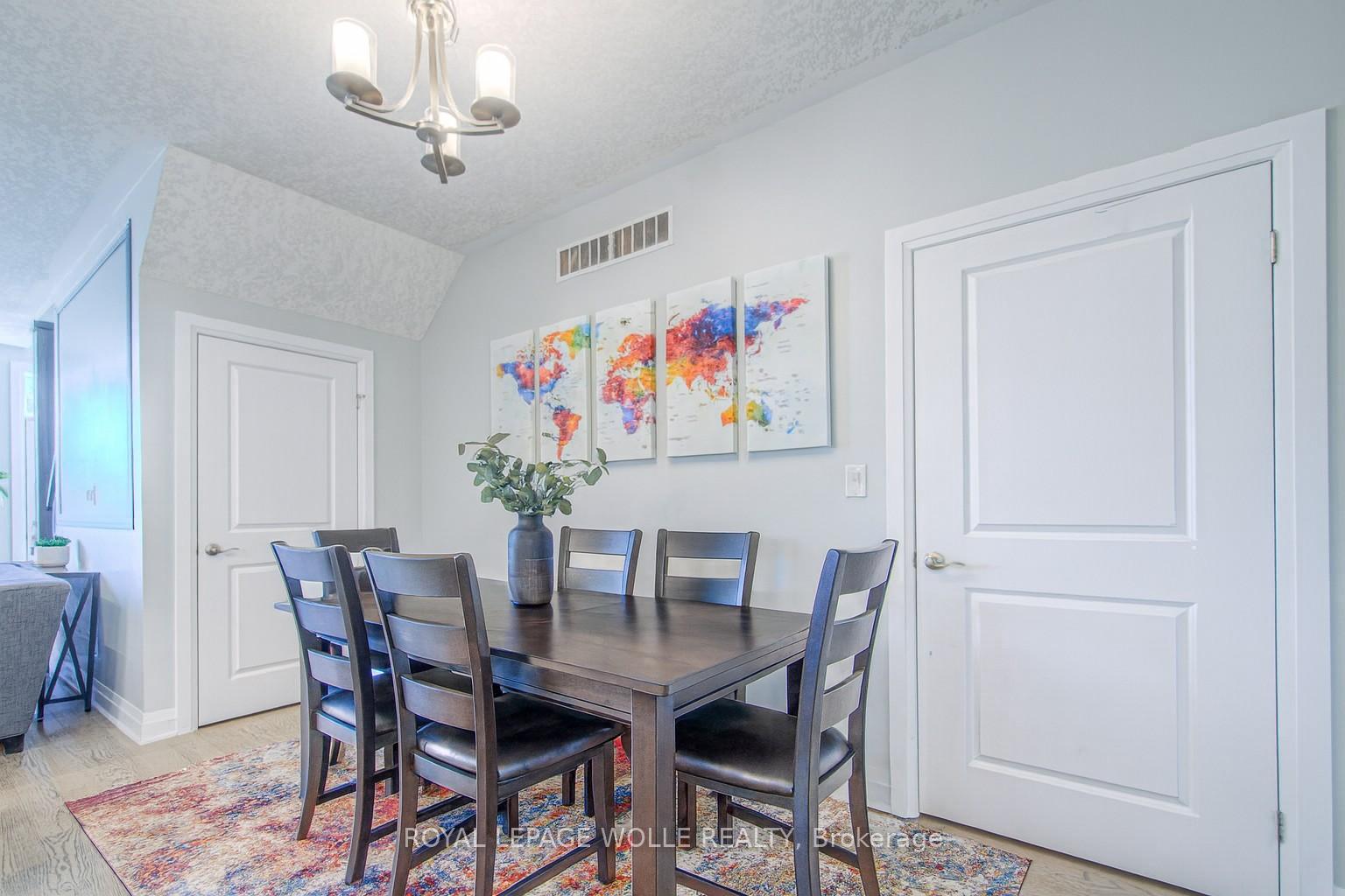 Photo 17 of 286 Tall Grass Crescent, Kitchener — HOMEH