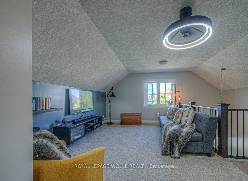 Photo 31 of 286 Tall Grass Crescent, Kitchener — HOMEH