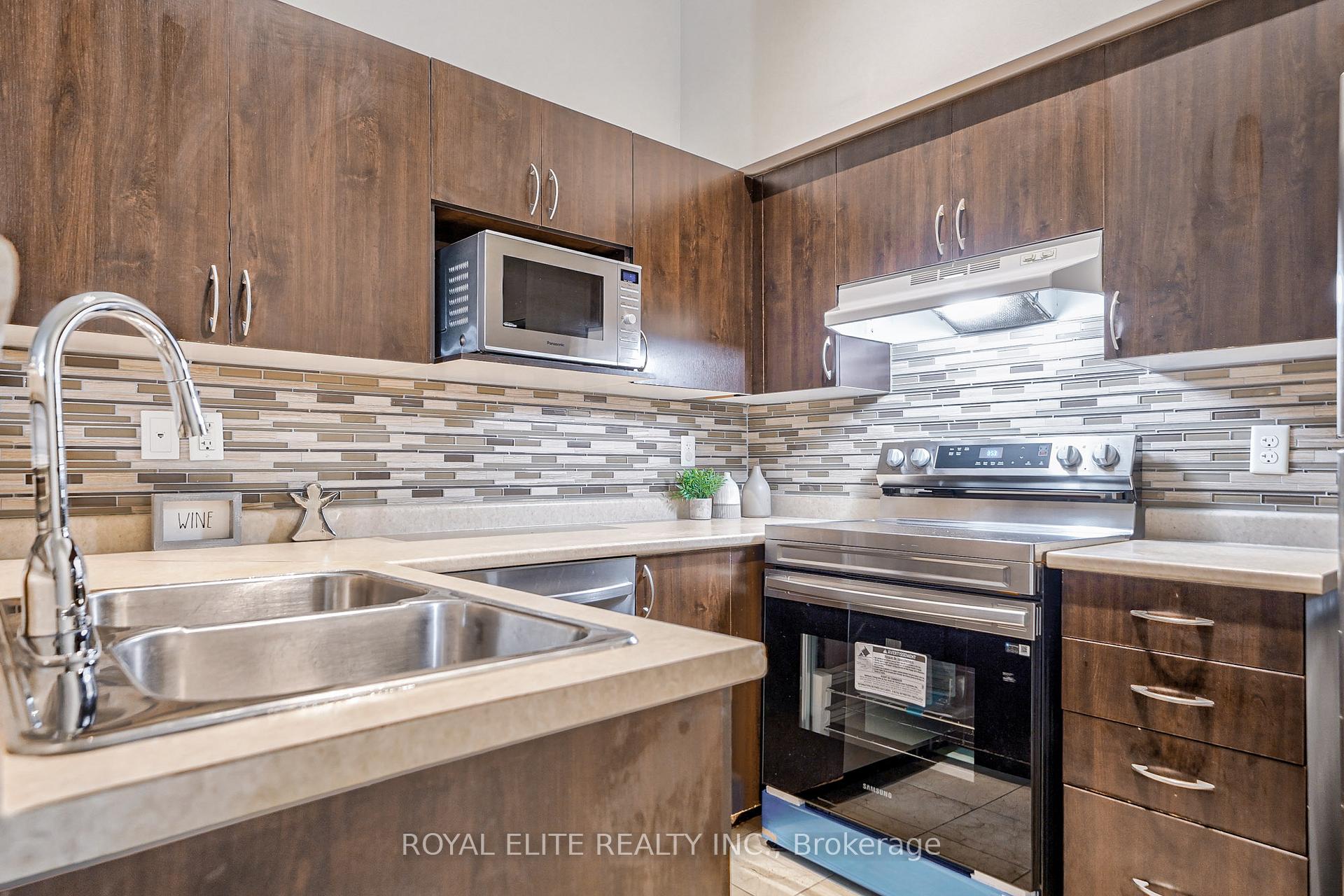 Photo 16 of Unit 406, 1350 Main Street E, Milton, Dempsey — HOMEH