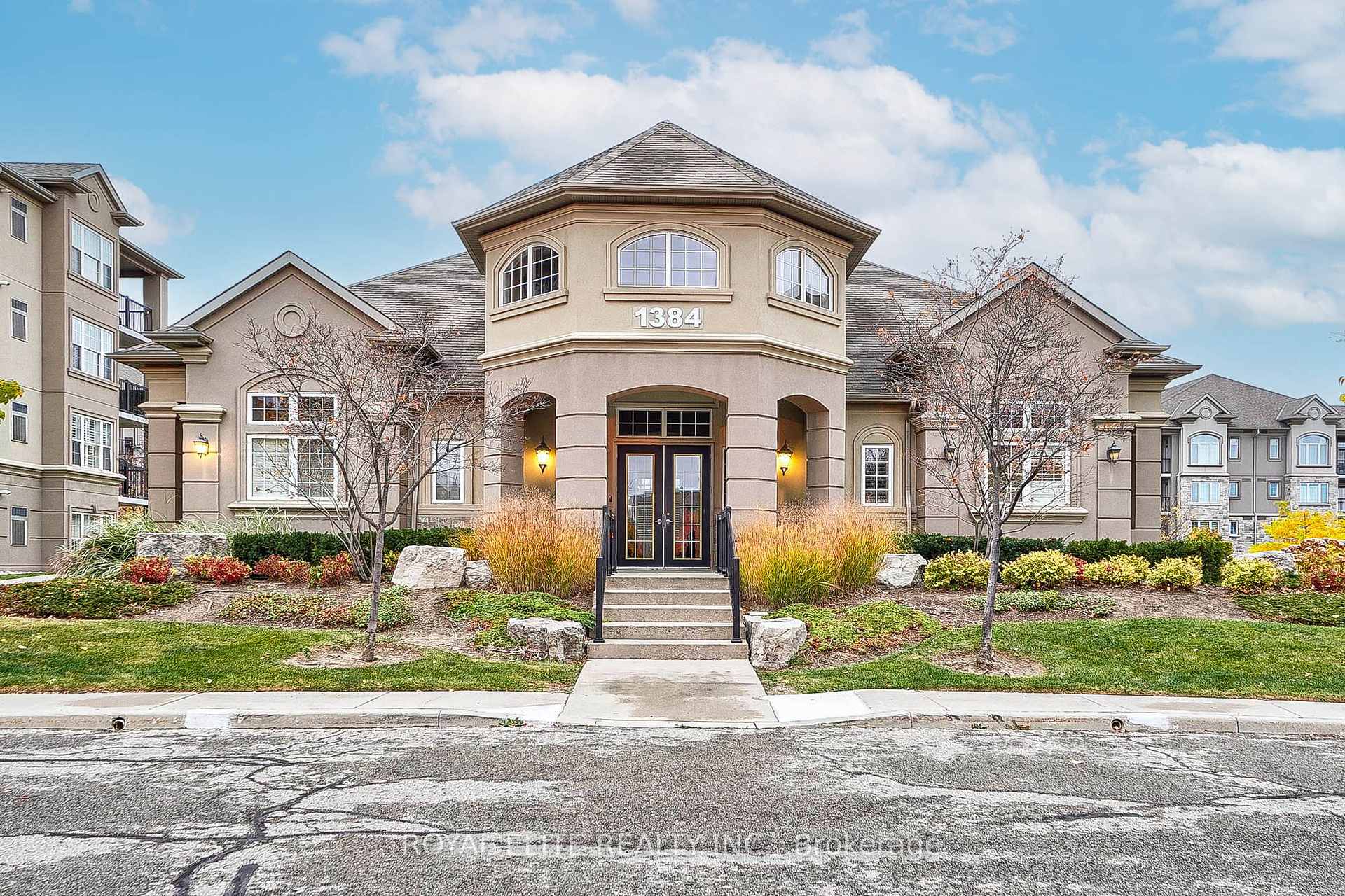 Photo 30 of Unit 406, 1350 Main Street E, Milton, Dempsey — HOMEH