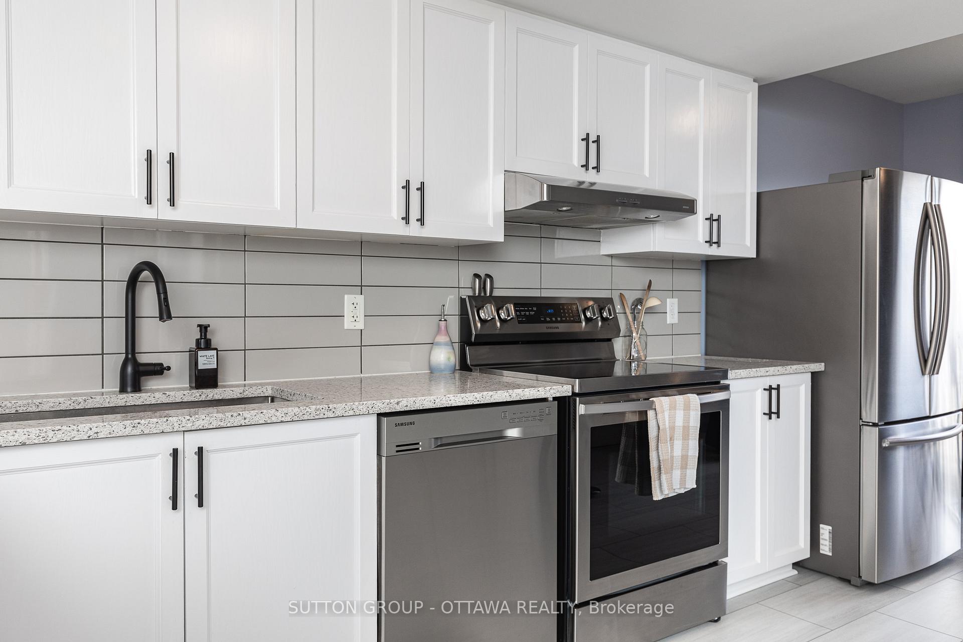 Photo 7 of 566 Lakeridge Drive, Ottawa, Avalon East — HOMEH