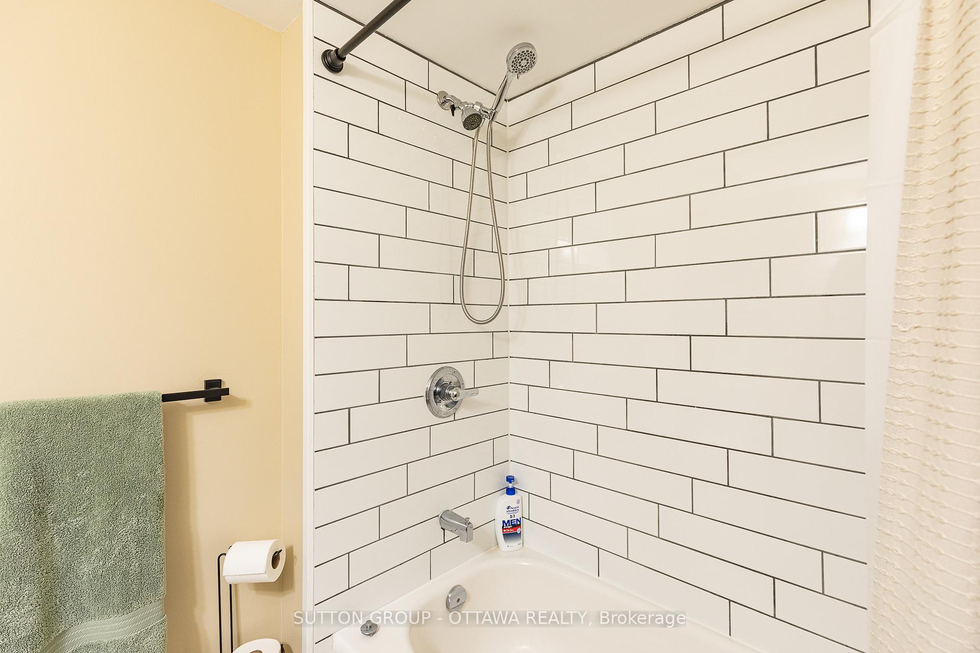 Photo 28 of 566 Lakeridge Drive, Ottawa, Avalon East — HOMEH