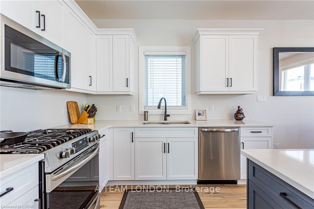 Photo 13 of 407 Breakwater Boulevard, Central Elgin, Rural Central Elgin — HOMEH