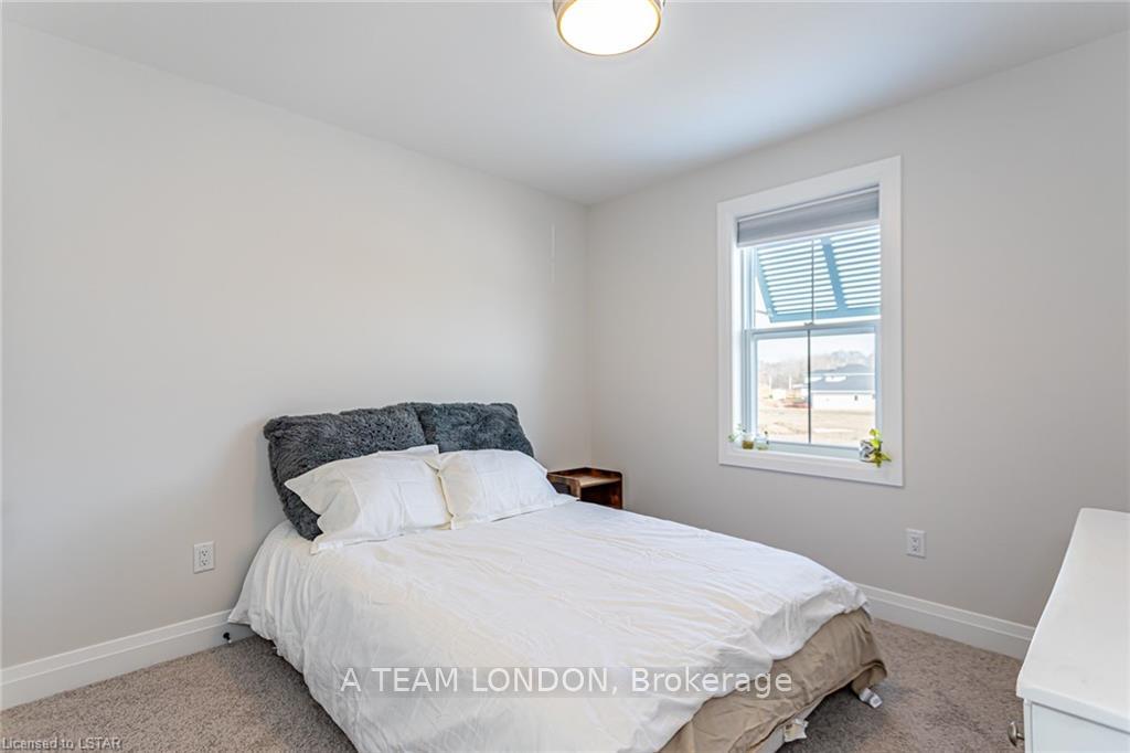 Photo 33 of 407 Breakwater Boulevard, Central Elgin, Rural Central Elgin — HOMEH