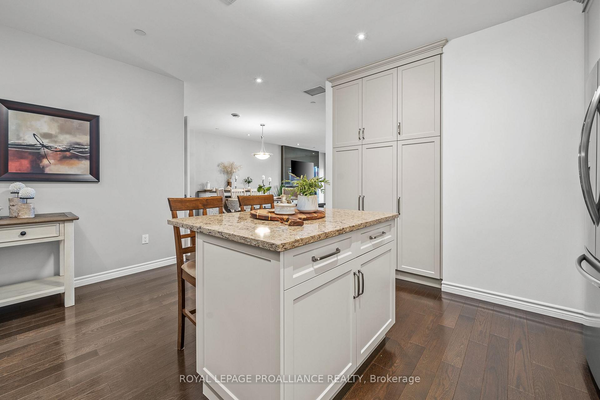 Photo 17 of Unit 509, 199 Front Street, Belleville, Belleville Ward — HOMEH