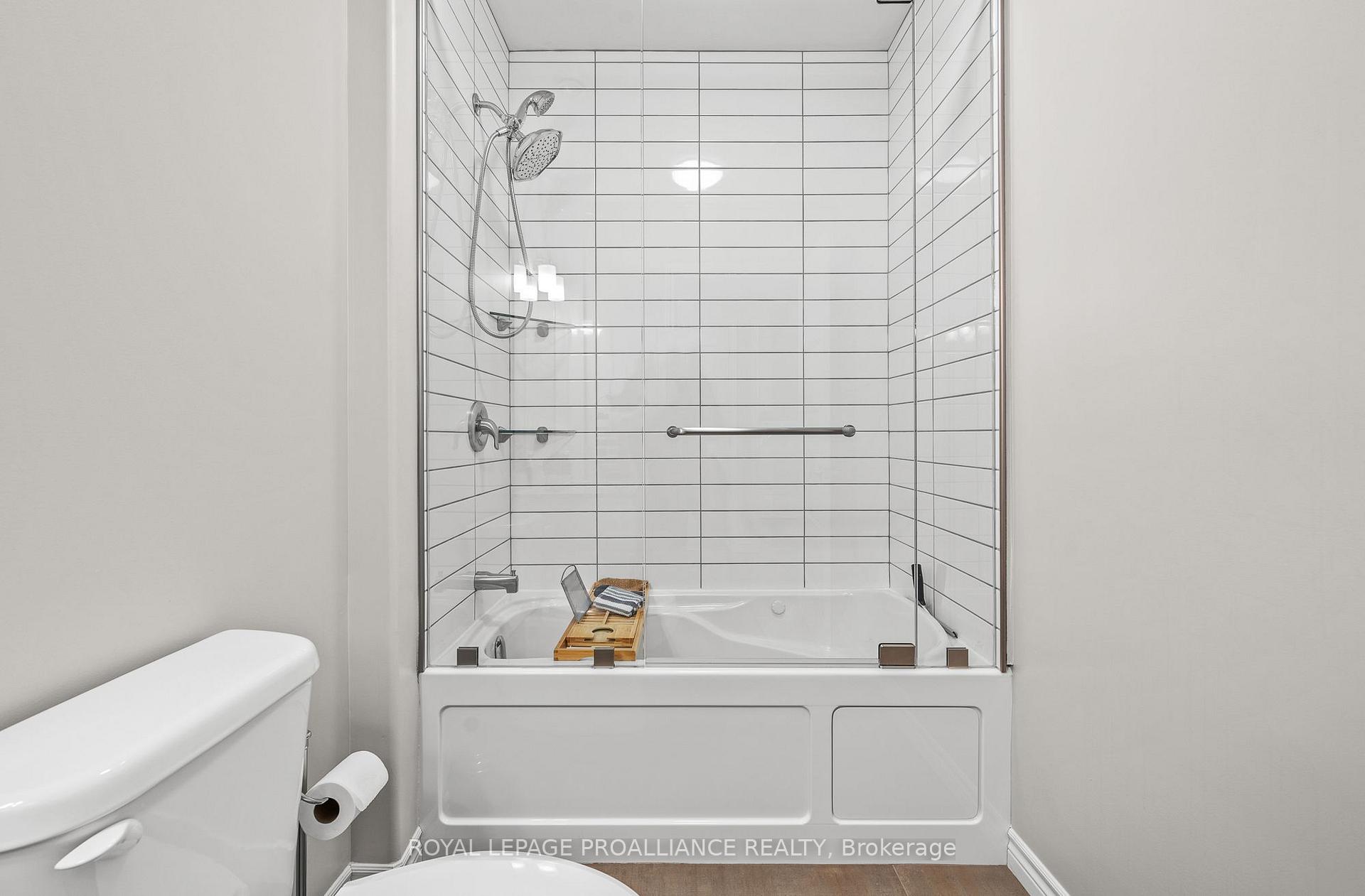 Photo 30 of Unit 509, 199 Front Street, Belleville, Belleville Ward — HOMEH