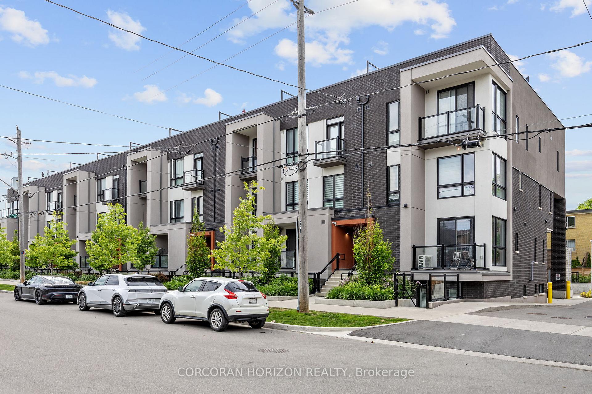 Front of Unit 2, 8 Marquette Avenue