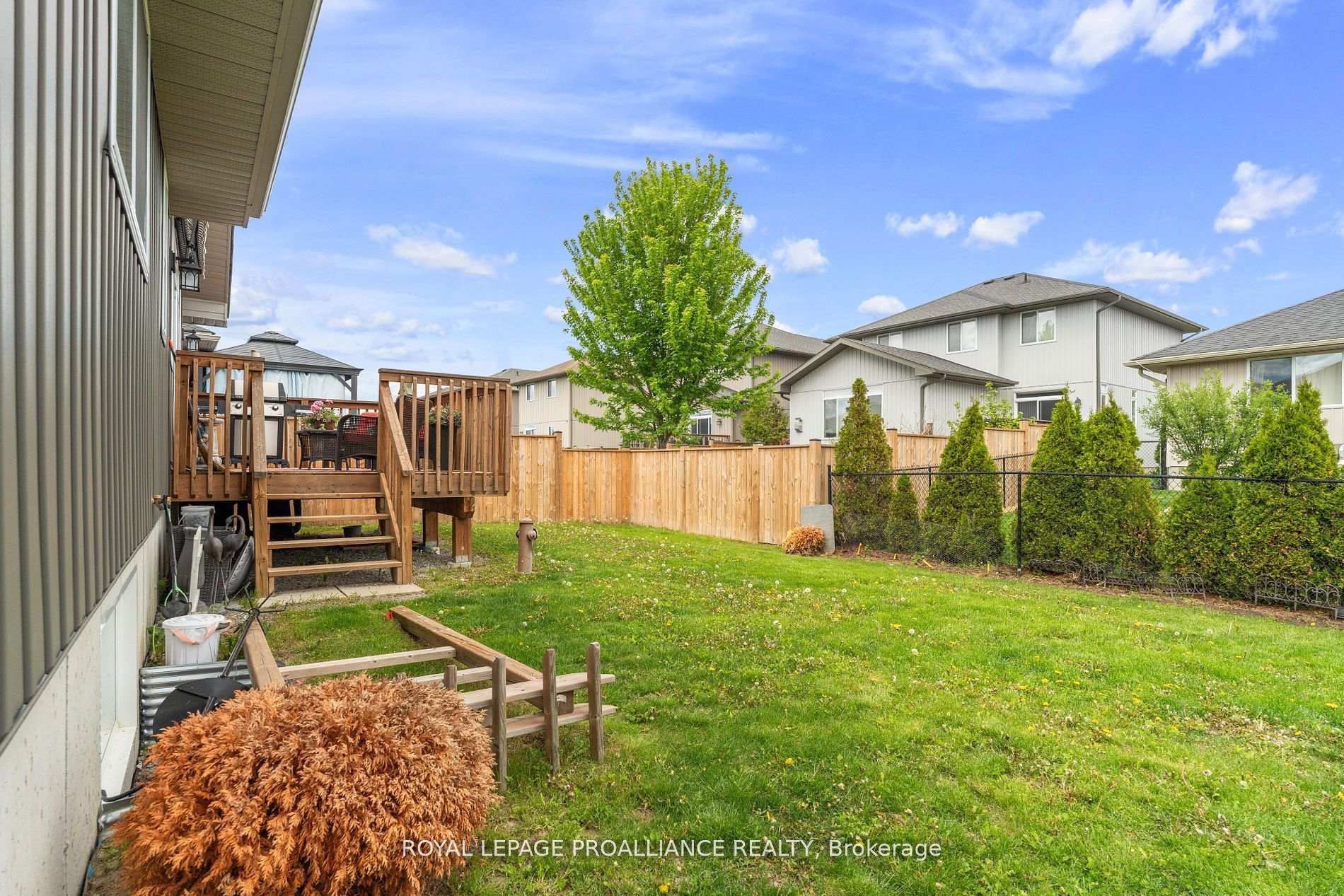 Photo 39 of 90 Aldersgate Drive, Belleville, Belleville Ward — HOMEH
