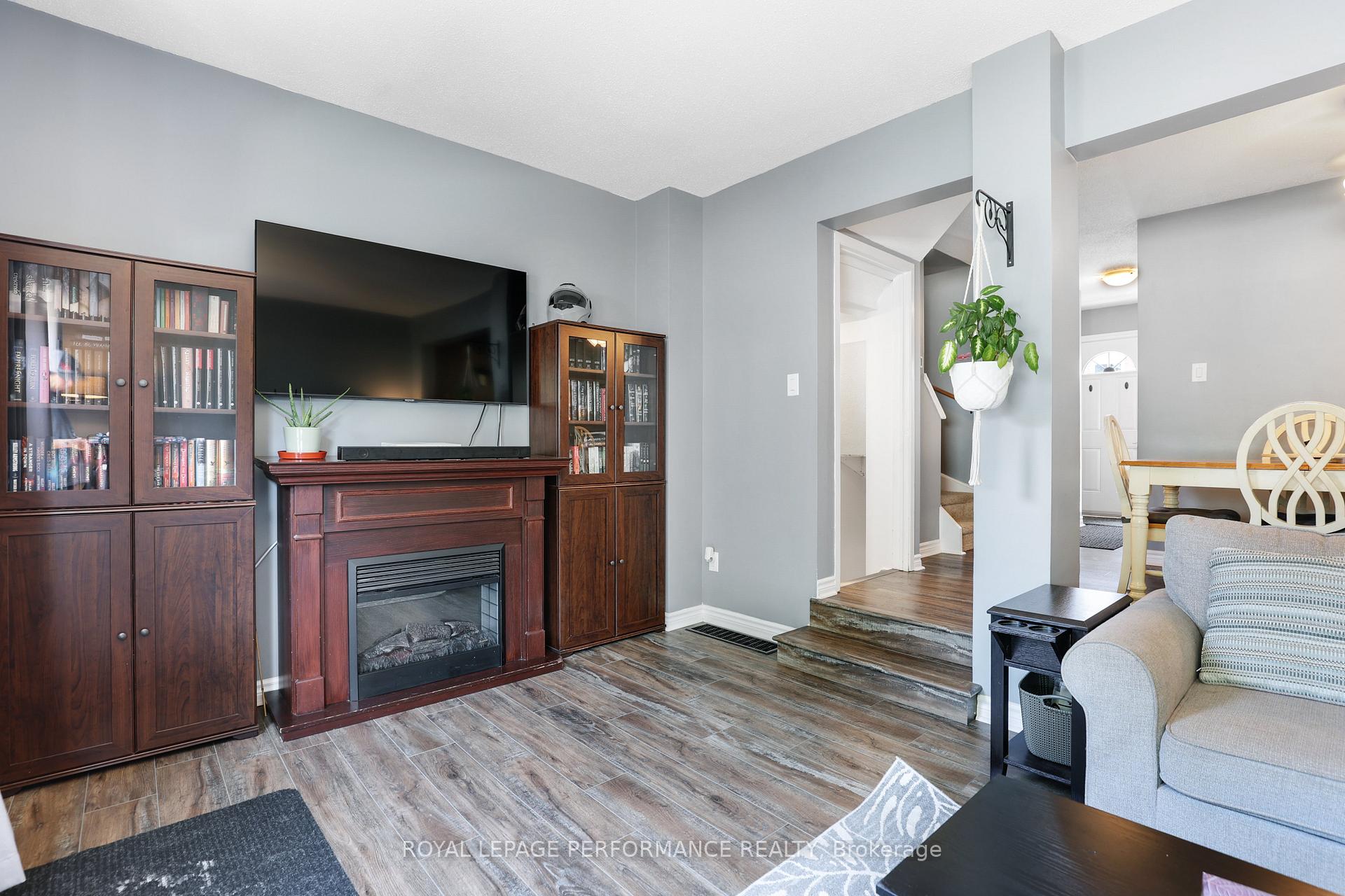 Photo 16 of 1962 Kelden Crescent, Ottawa, Blackburn Hamlet (South) — HOMEH