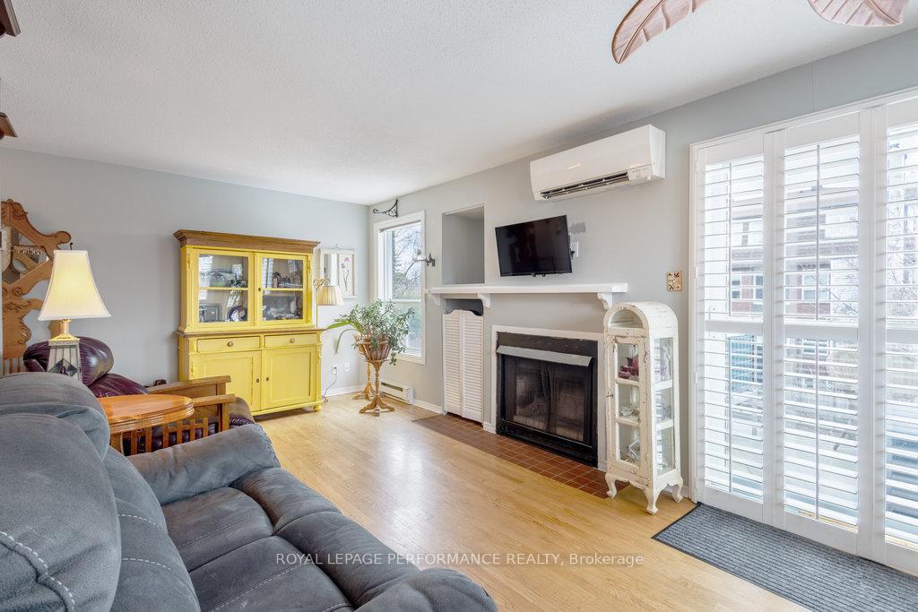 Photo 8 of Unit E, 3066 Councillors Way E, Ottawa, Blossom Park/Leitrim — HOMEH