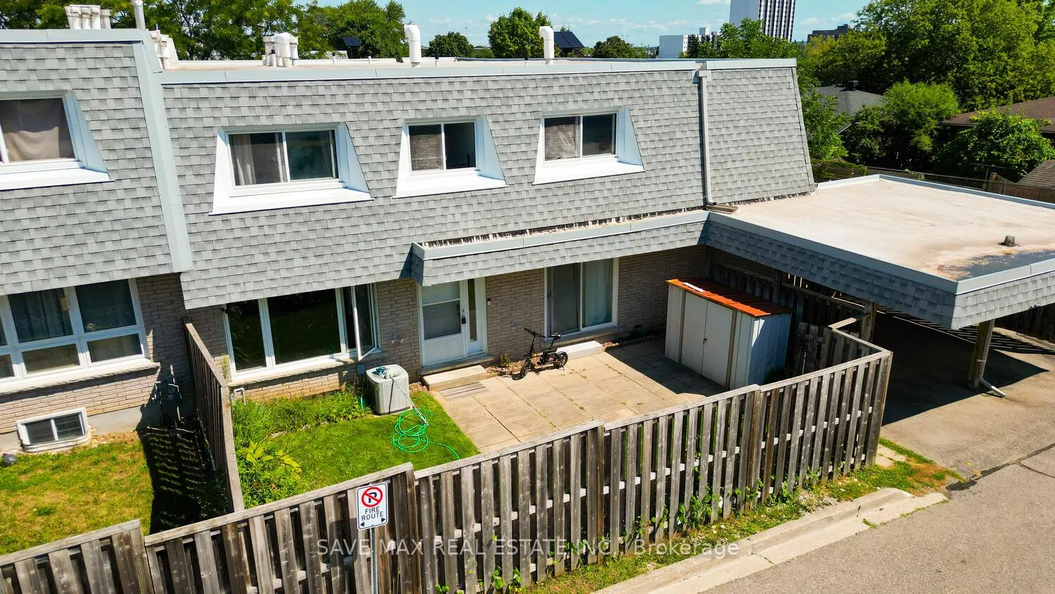 Photo 1 of Unit 38, 14 Williamsburg Road, Kitchener — HOMEH