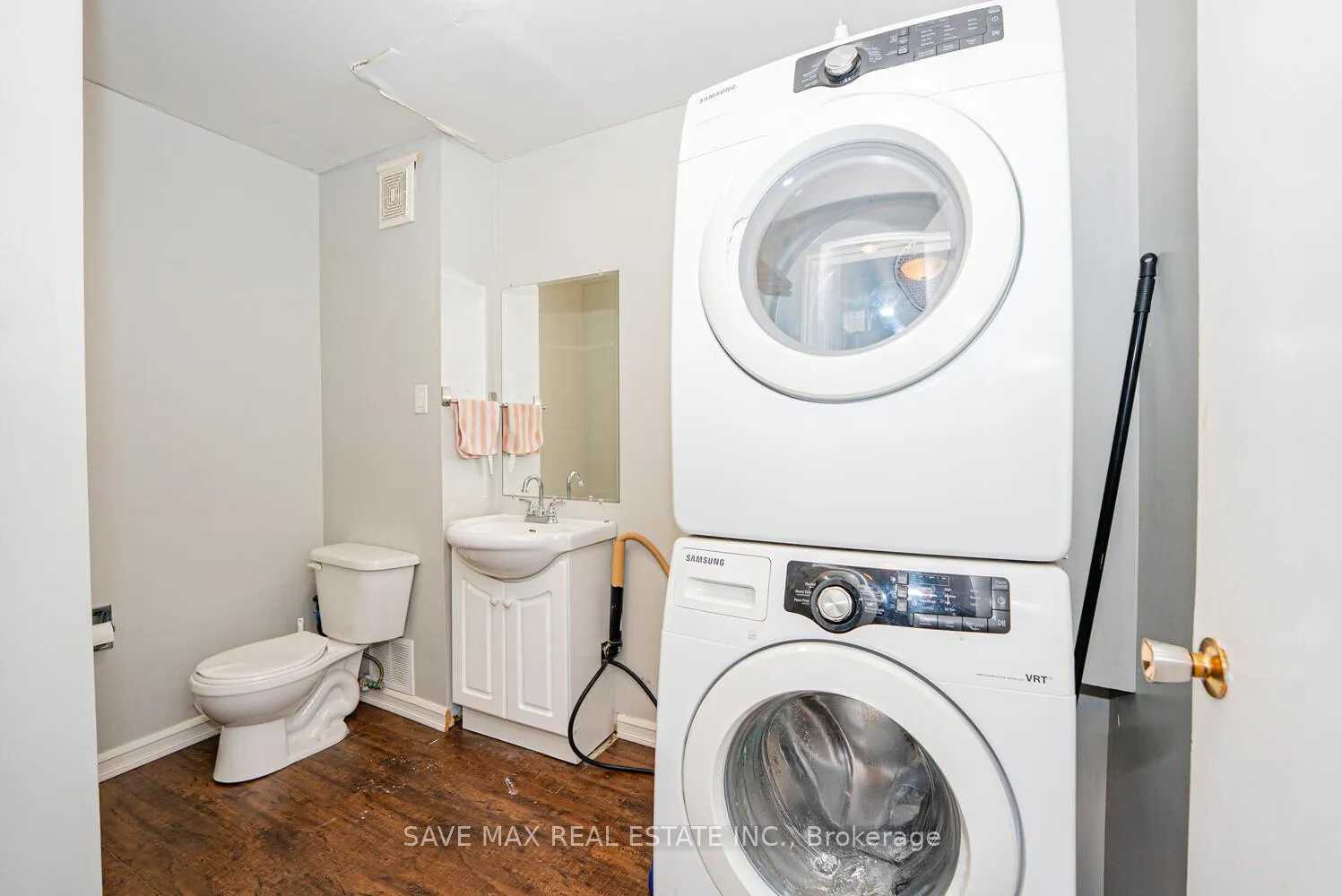 Photo 18 of Unit 38, 14 Williamsburg Road, Kitchener — HOMEH