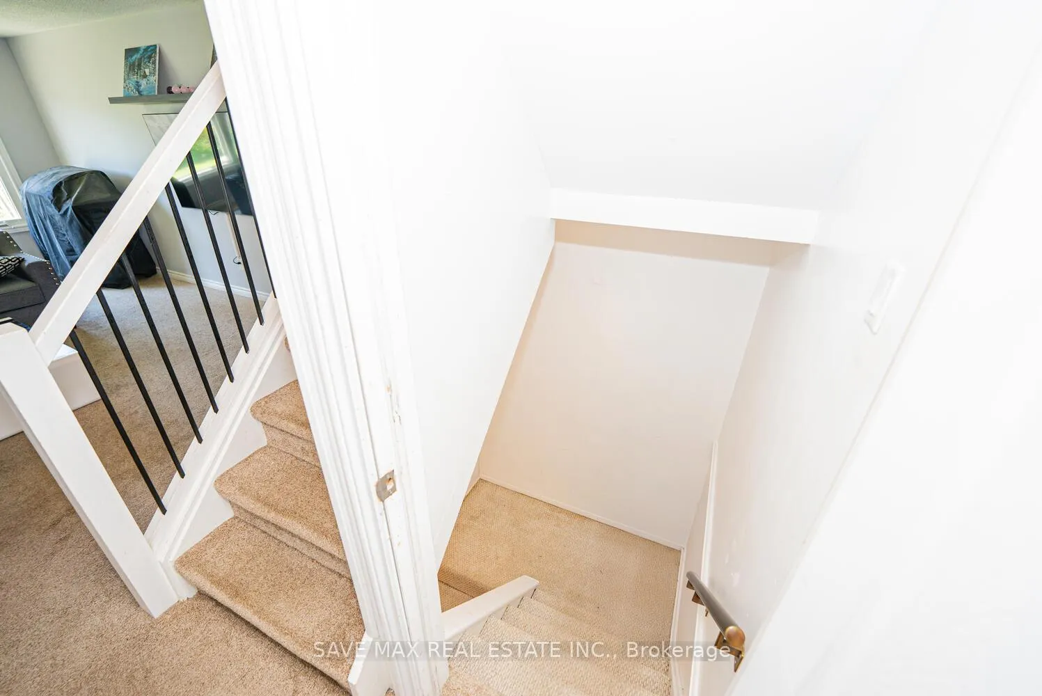 Photo 32 of Unit 38, 14 Williamsburg Road, Kitchener — HOMEH
