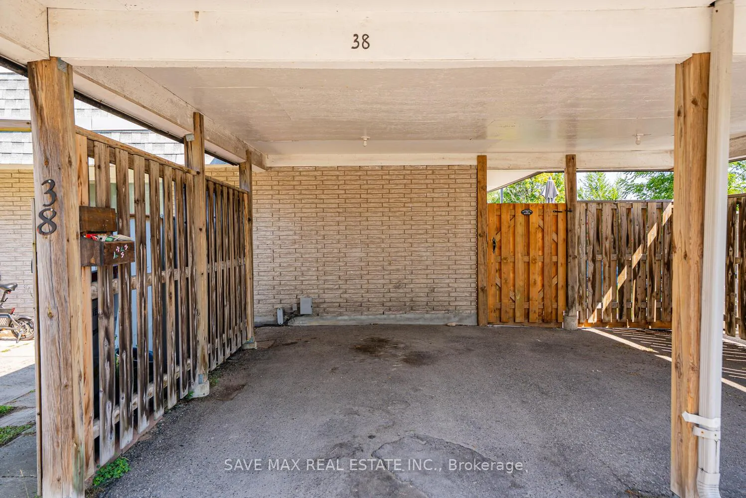 Photo 44 of Unit 38, 14 Williamsburg Road, Kitchener — HOMEH