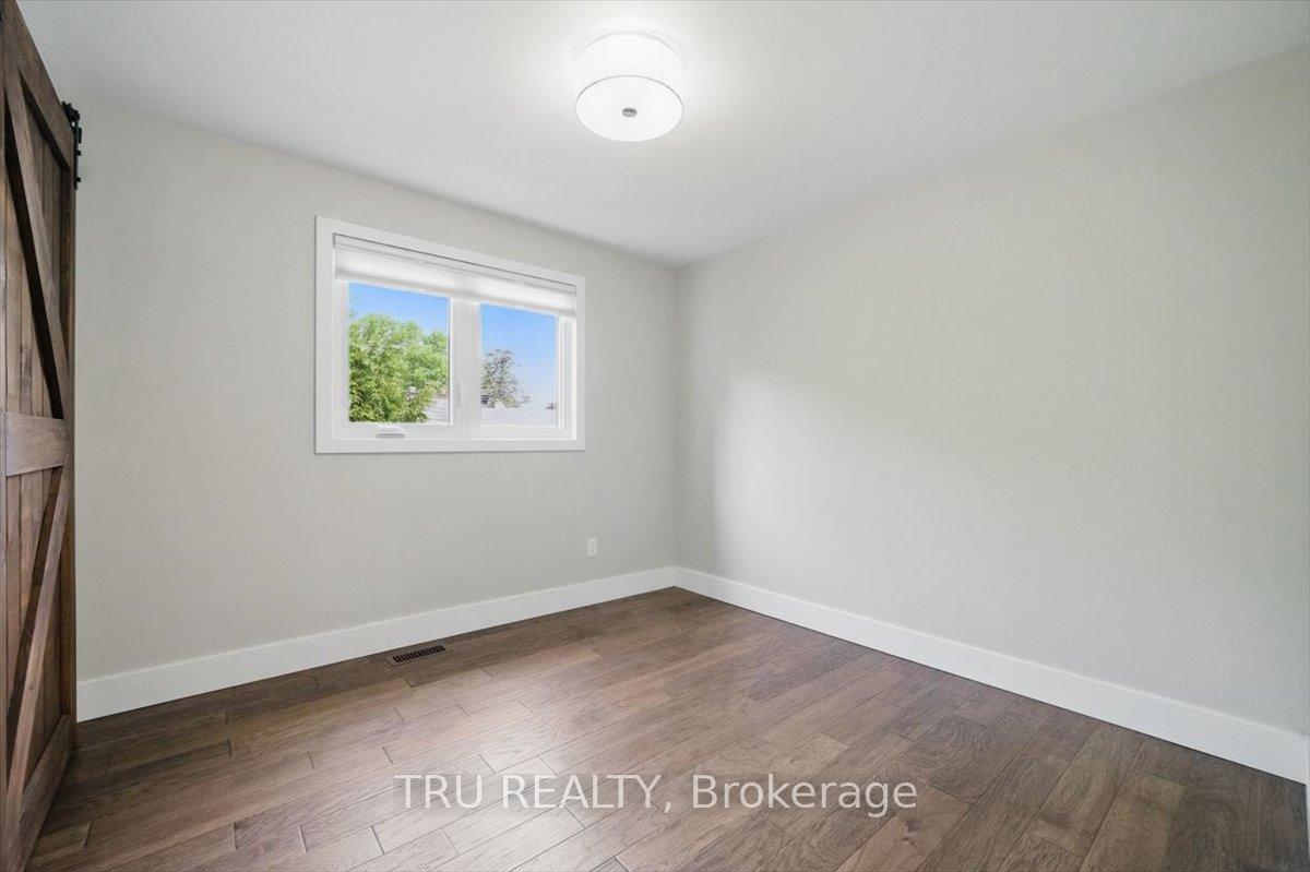 Photo 12 of 2114 Balharrie Avenue, Ottawa, Hawthorne Meadows — HOMEH