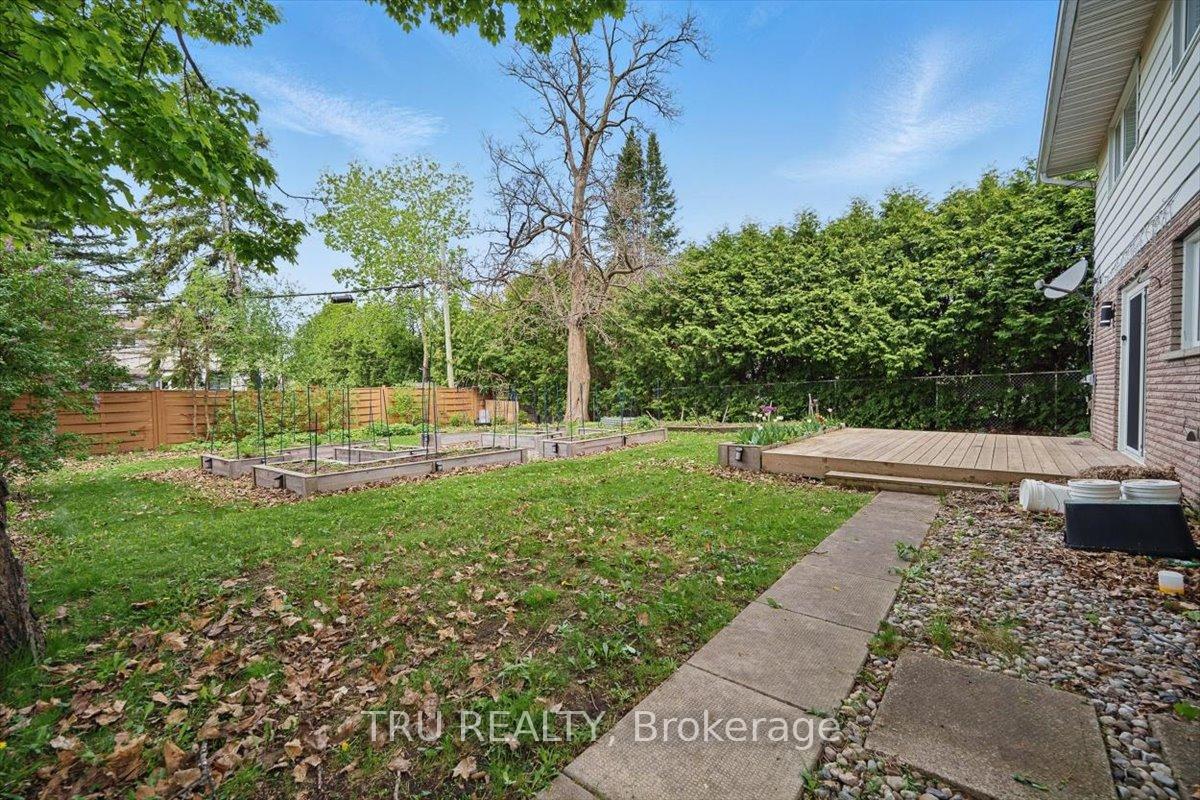 Photo 33 of 2114 Balharrie Avenue, Ottawa, Hawthorne Meadows — HOMEH