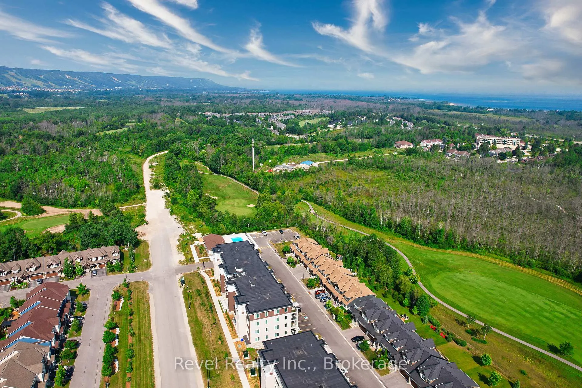 Photo 4 of Unit 201, 17 Spooner Crescent, Collingwood — HOMEH