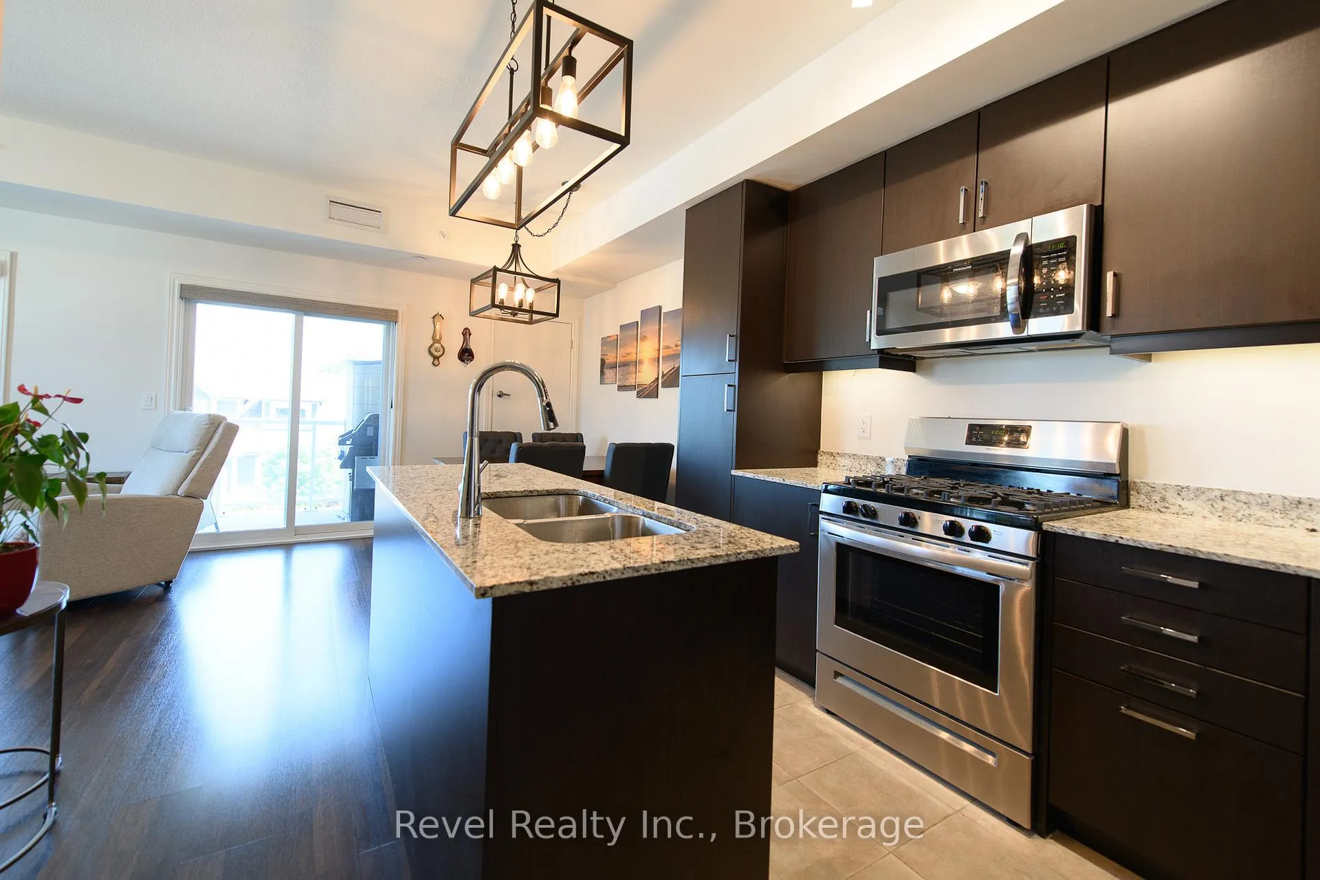 Photo 7 of Unit 201, 17 Spooner Crescent, Collingwood — HOMEH